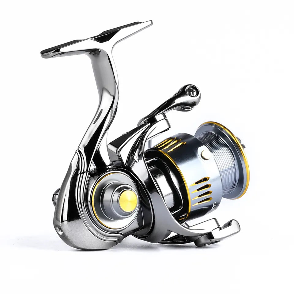 Carbon spinning reel, drag knob detail